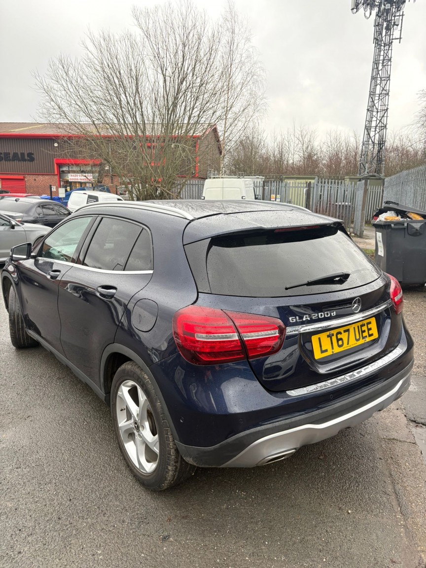 Used Mercedes-Benz GLA 2017 for sale - 77303696: Photo 9