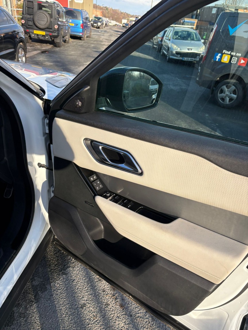 Used Land Rover Range Rover Velar 2018 for sale - 76643315: Photo 41