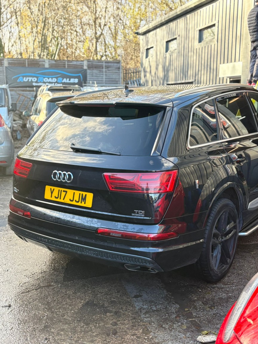 Used Audi Q7 2017 for sale - 76830406: Photo 8