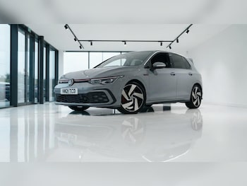 Used Volkswagen Golf 2021 for sale - 79372042: Photo