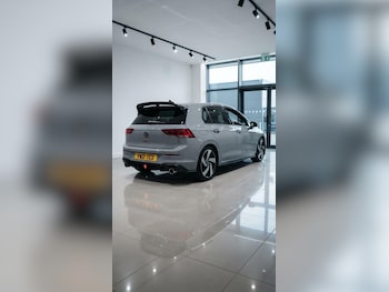 Used Volkswagen Golf 2021 for sale - 79372042: Photo