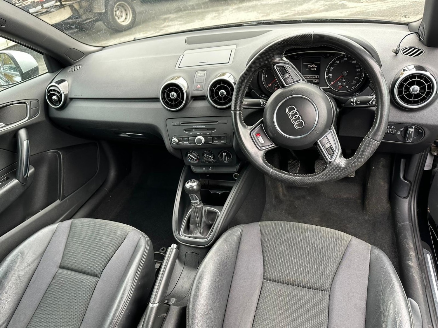 Used Audi A1 2013 for sale - 76488658: Photo 6