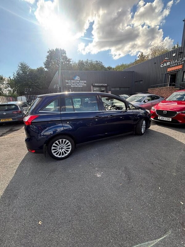 Used Ford Grand C-Max 2013 for sale - 76305552: Photo 4
