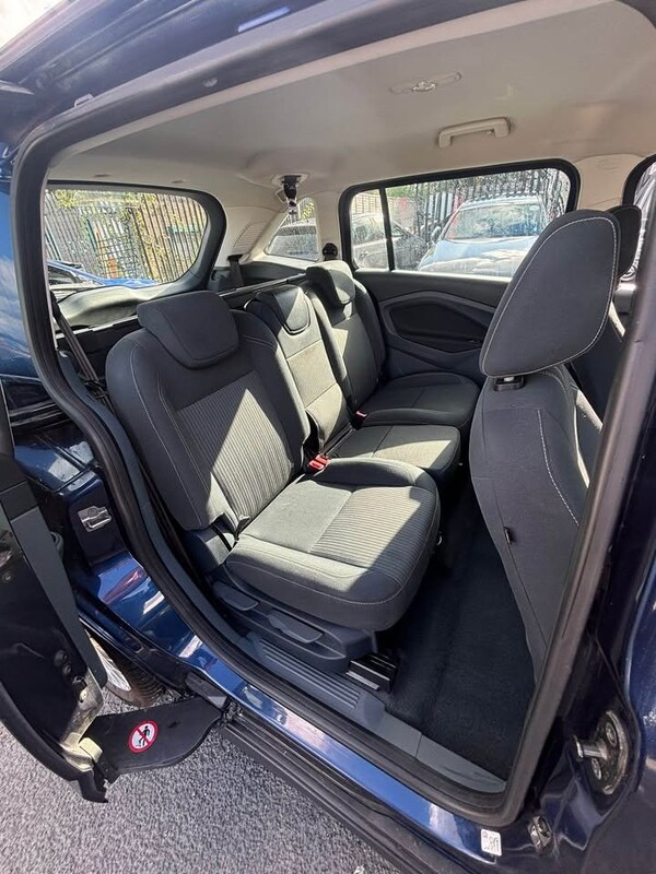 Used Ford Grand C-Max 2013 for sale - 76305552: Photo 8