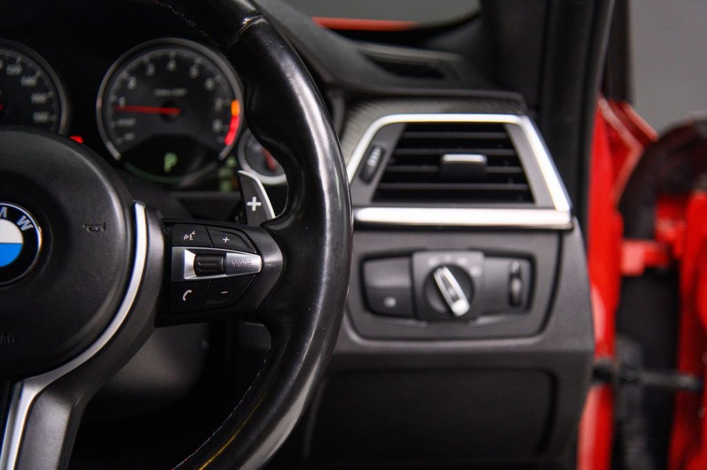 Used BMW M4 2018 for sale - 76868132: Photo 16
