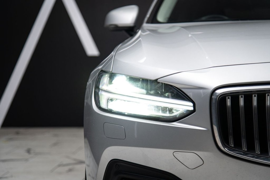 Used Volvo V90 2021 for sale - 76617787: Photo 14