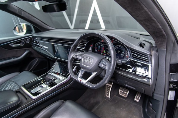 Used Audi Q8 2018 for sale - 74784215: Photo 2