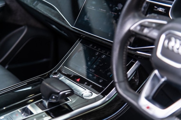 Used Audi Q8 2018 for sale - 74784215: Photo 37