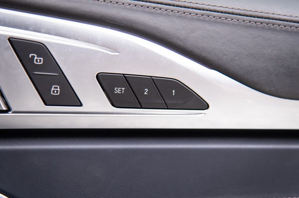 Used BMW 8 Series 2019 for sale - 75877632: Photo 22