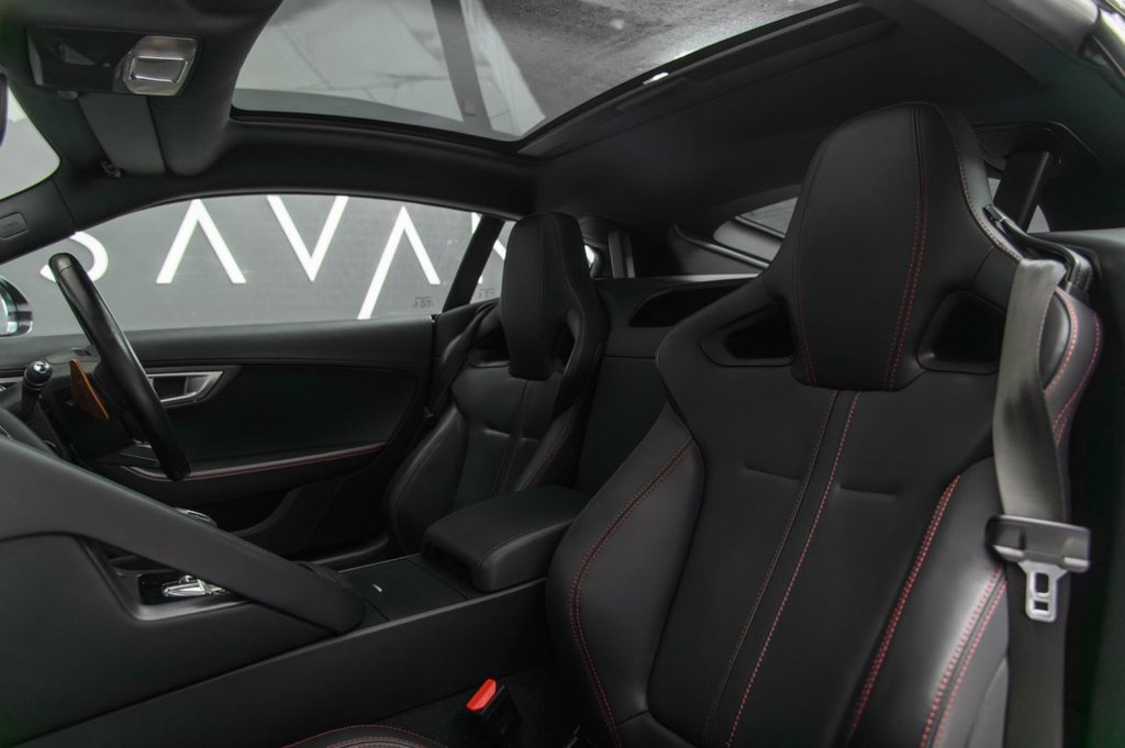 Used Jaguar F-Type 2015 for sale - 77064957: Photo 10