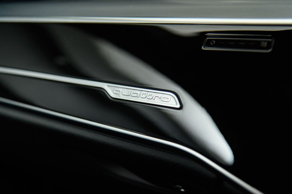 Used Audi A8 2019 for sale - 76883546: Photo 24