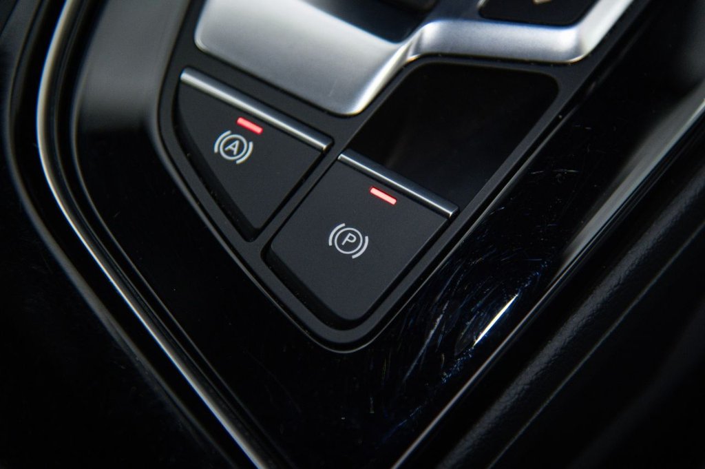 Used Audi A4 Avant 2020 for sale - 76376343: Photo 19