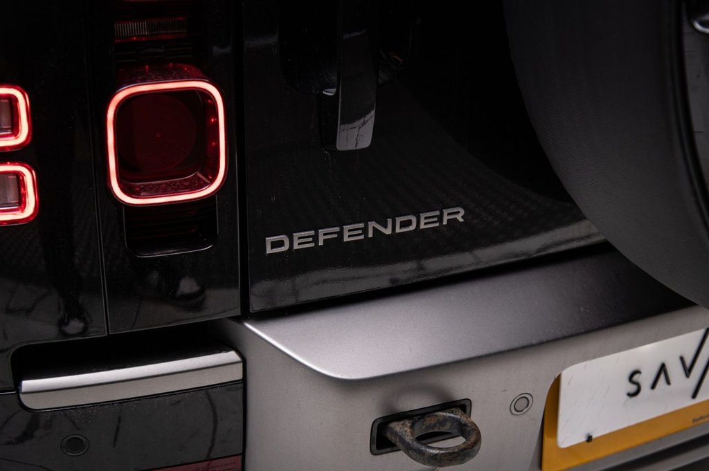 Used Land Rover Defender 2022 for sale - 76356213: Photo 12