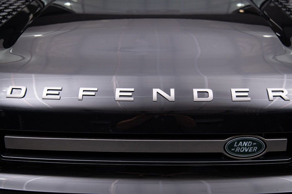Used Land Rover Defender 2022 for sale - 76356213: Photo 19