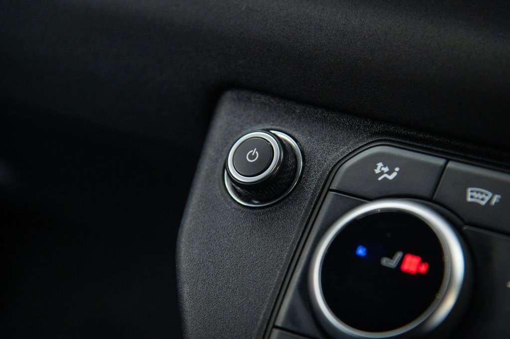 Used Land Rover Defender 2022 for sale - 76356213: Photo 26