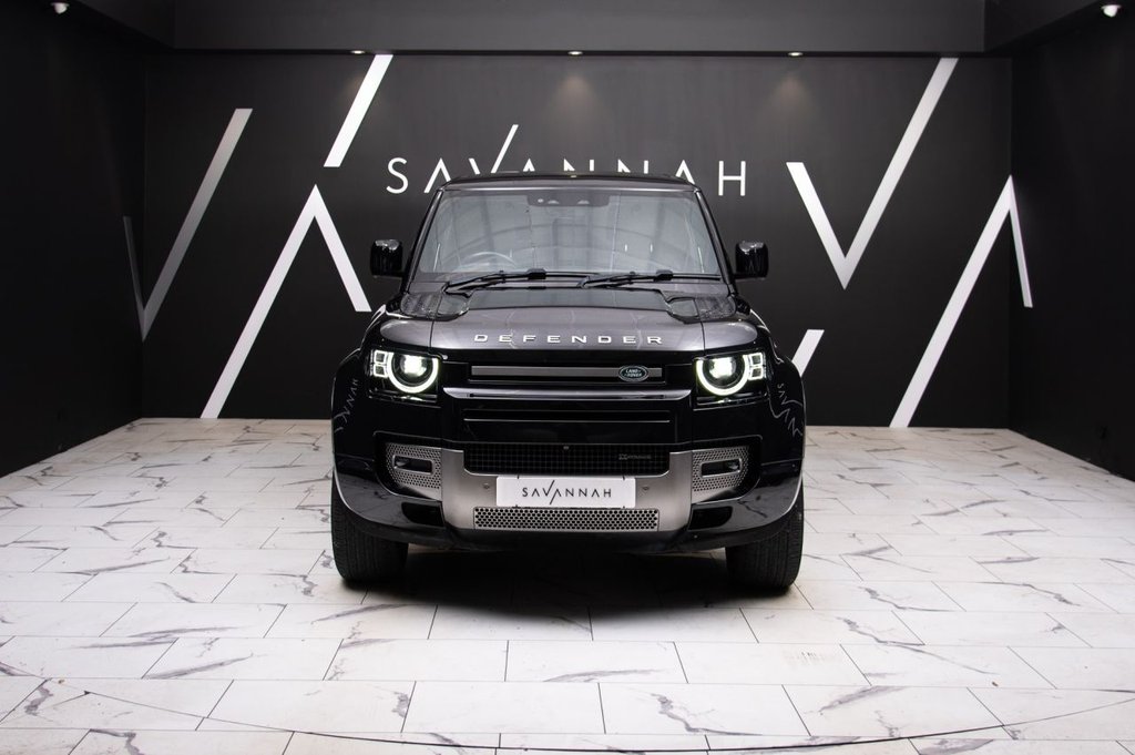 Used Land Rover Defender 2022 for sale - 76356213: Photo 3