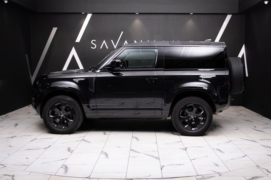 Used Land Rover Defender 2022 for sale - 76356213: Photo 5