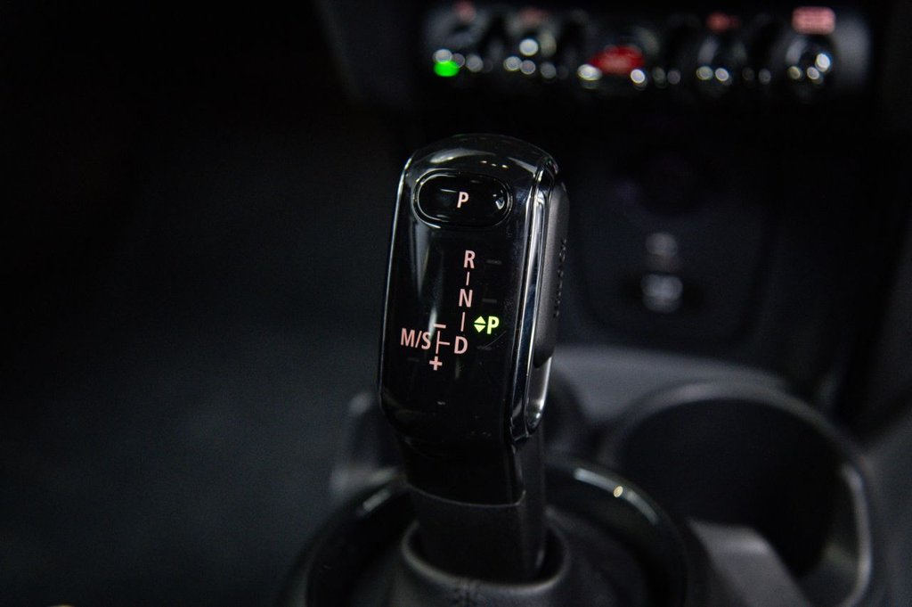 Used MINI Hatch 2021 for sale - 76323730: Photo 17