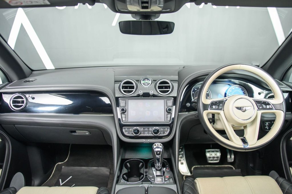 Used Bentley Bentayga 2019 for sale - 78200805: Photo 2