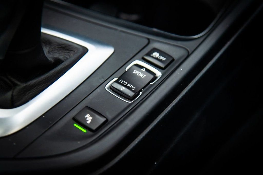 Used BMW 3 Series 2018 for sale - 77498684: Photo 24