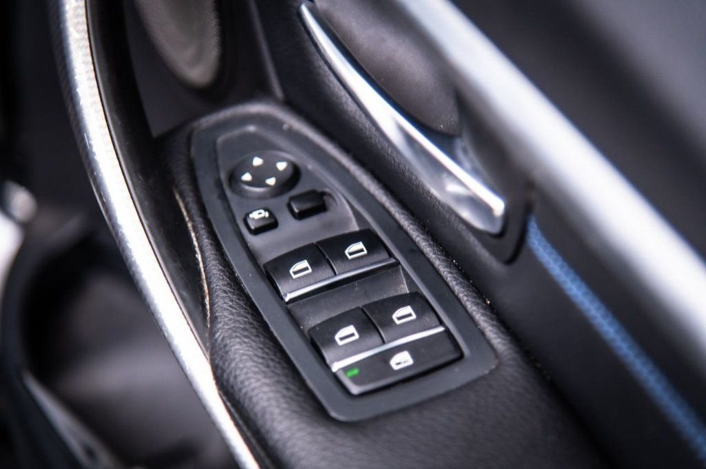 Used BMW 3 Series 2018 for sale - 77498684: Photo 40