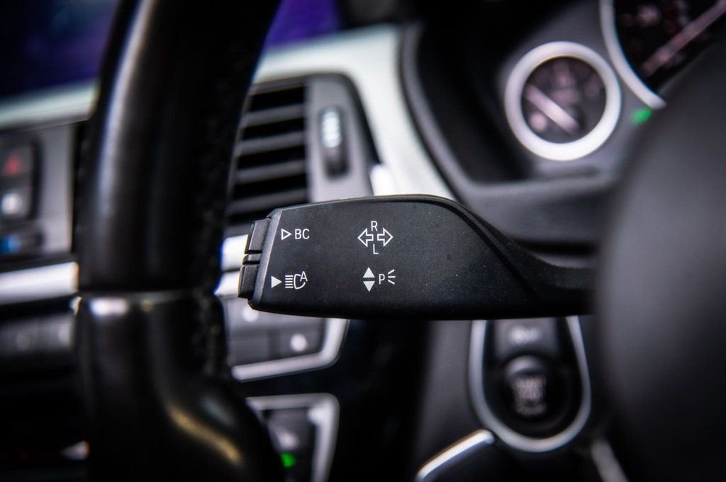 Used BMW 3 Series 2018 for sale - 77498684: Photo 41