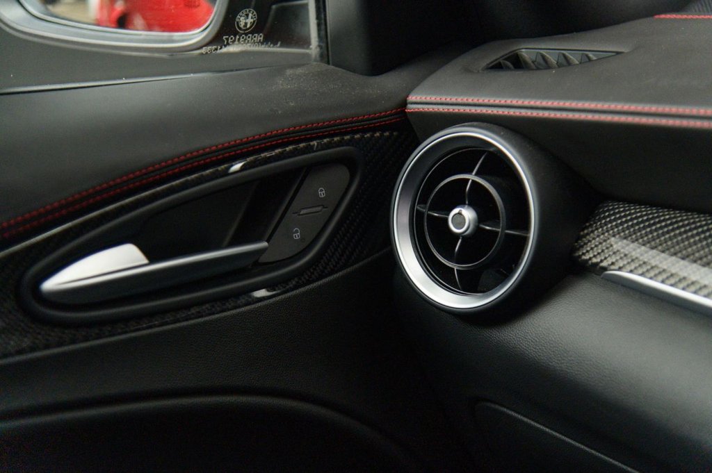 Used Alfa Romeo Stelvio 2021 for sale - 76973882: Photo 22