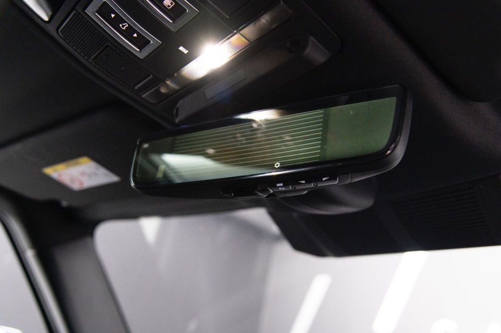 Used Land Rover Defender 2024 for sale - 76654959: Photo 16