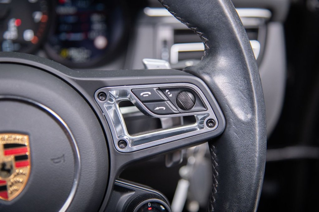 Used Porsche Macan 2021 for sale - 75986177: Photo 37