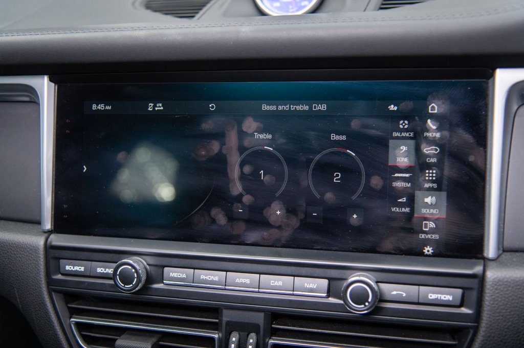 Used Porsche Macan 2021 for sale - 75986177: Photo 45