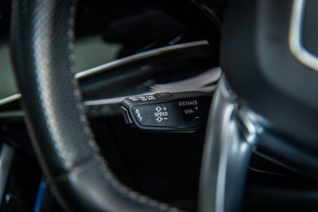 Used Audi Q8 2018 for sale - 76923369: Photo 40