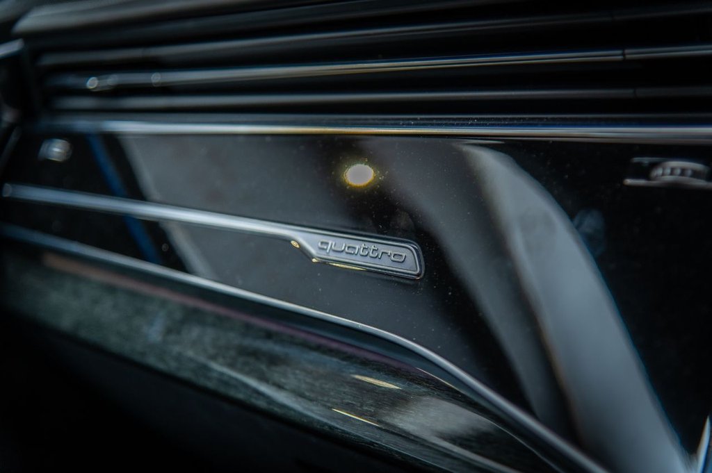 Used Audi Q8 2018 for sale - 76923369: Photo 41