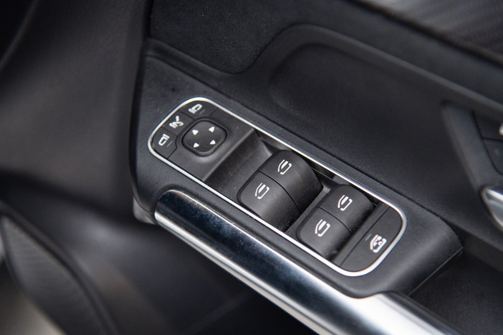 Used Mercedes-Benz GLA 2021 for sale - 76105366: Photo 33