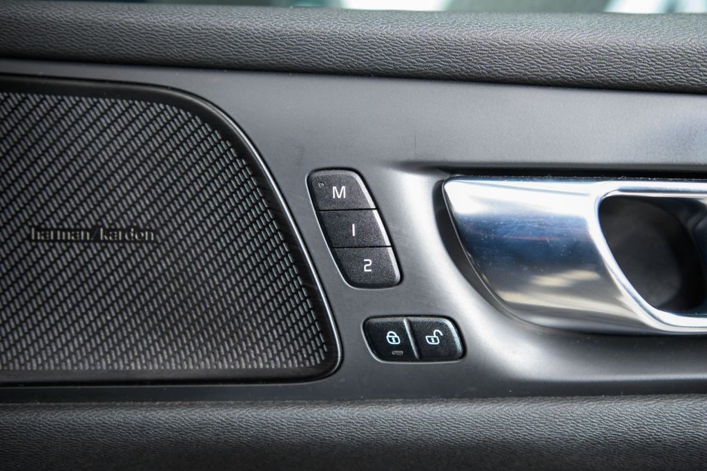 Used Volvo V60 2020 for sale - 78017319: Photo 29