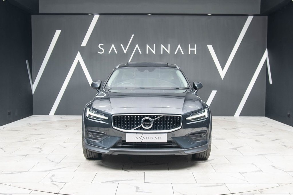 Used Volvo V60 2020 for sale - 78017319: Photo 3