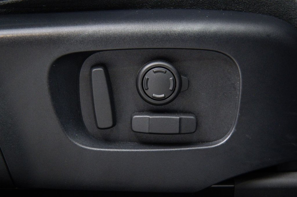 Used Land Rover Discovery Sport 2019 for sale - 76267171: Photo 30