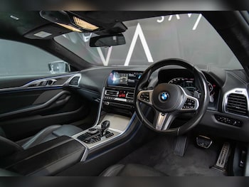 Used BMW 8 Series 2019 for sale - 76256765: Photo 2