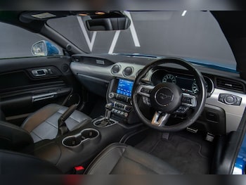 Used Ford Mustang 2022 for sale - 76546916: Photo