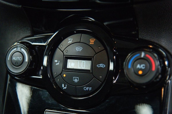 Used Ford Fiesta 2014 for sale - 76202671: Photo 30