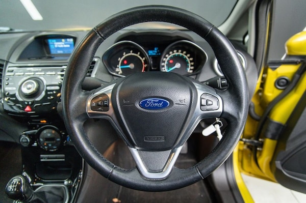 Used Ford Fiesta 2014 for sale - 76202671: Photo 31