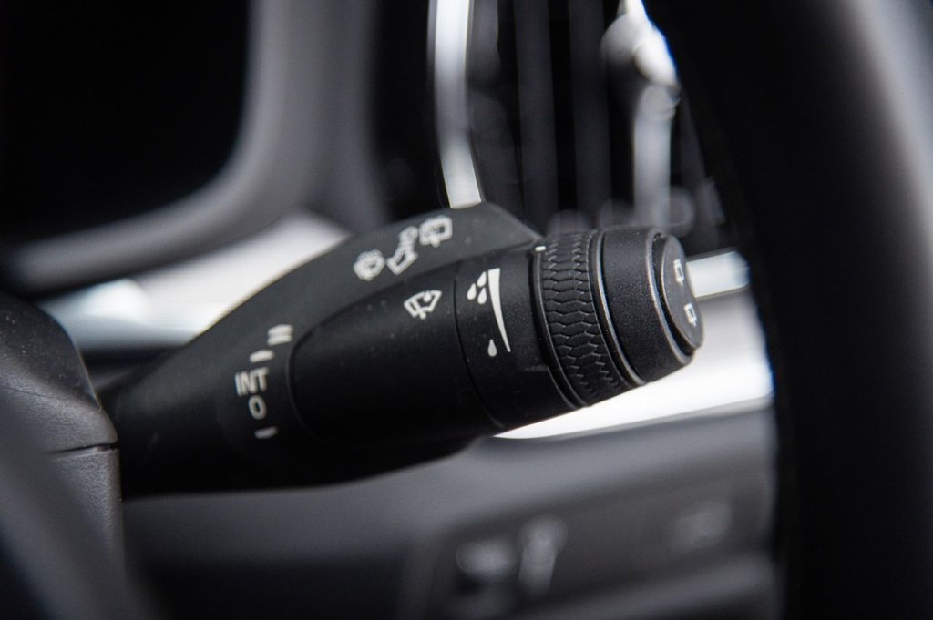 Used Volvo V60 2019 for sale - 76105684: Photo 19
