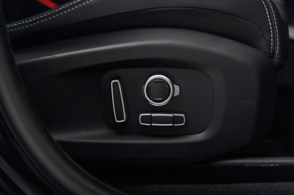 Used Jaguar F-Pace 2021 for sale - 76855207: Photo 24