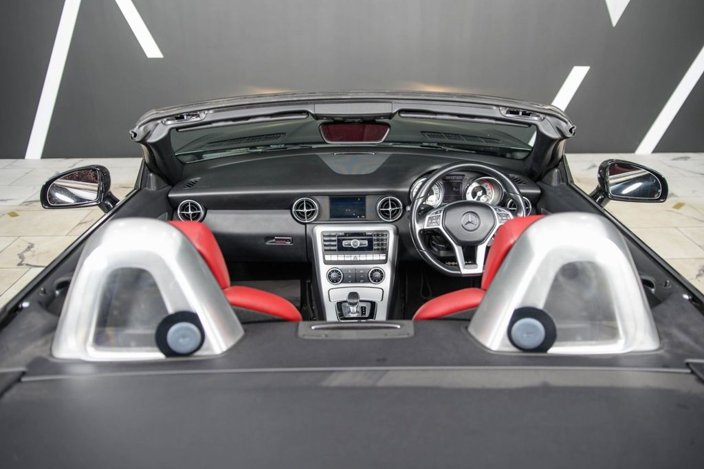 Used Mercedes-Benz SLK 2015 for sale - 77719422: Photo 21