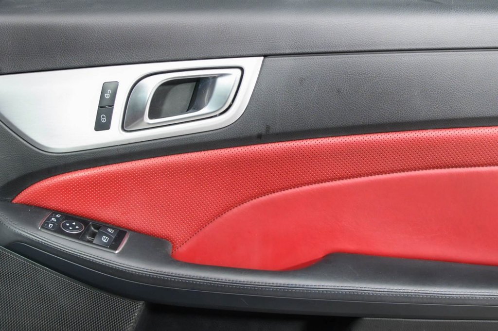 Used Mercedes-Benz SLK 2015 for sale - 77719422: Photo 31