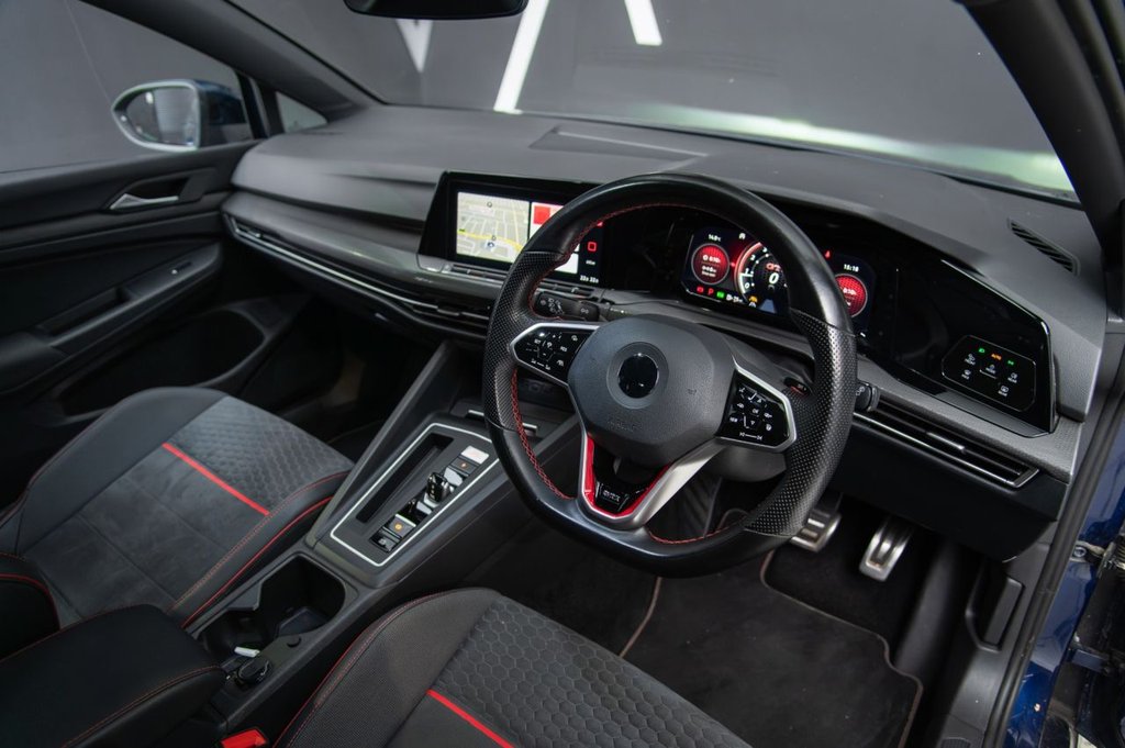 Used Volkswagen Golf 2021 for sale - 76386199: Photo 2