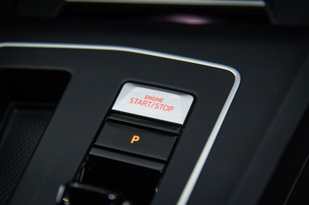 Used Volkswagen Golf 2021 for sale - 76386199: Photo 21