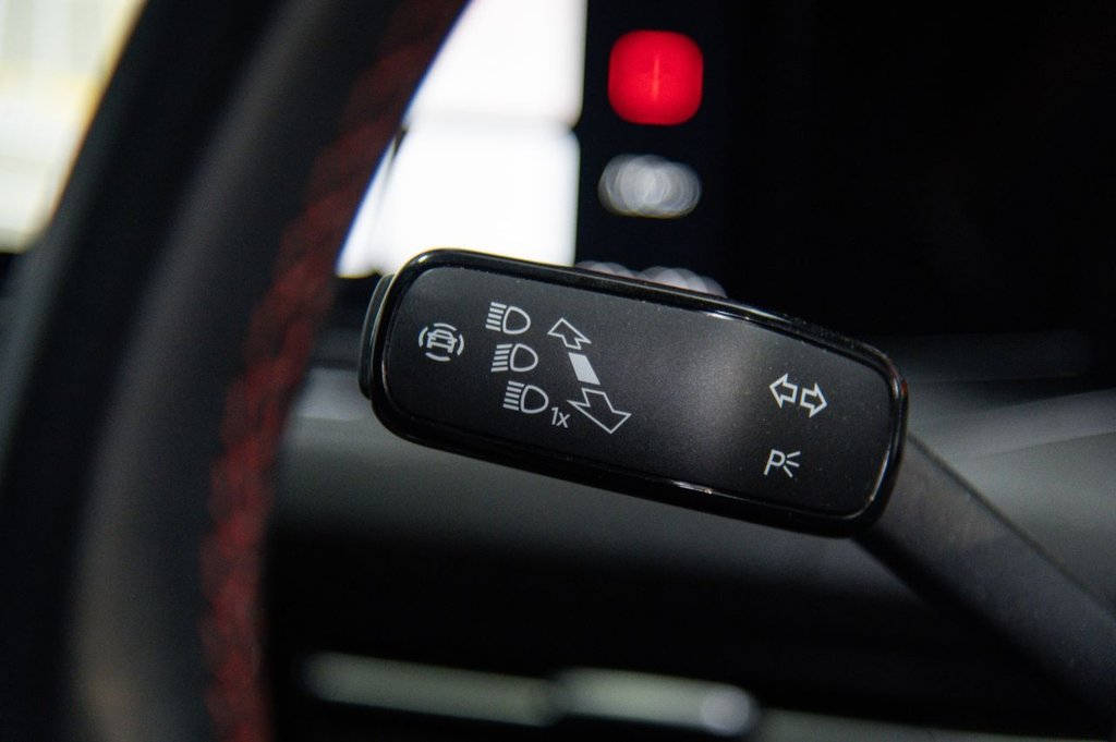 Used Volkswagen Golf 2021 for sale - 76386199: Photo 25