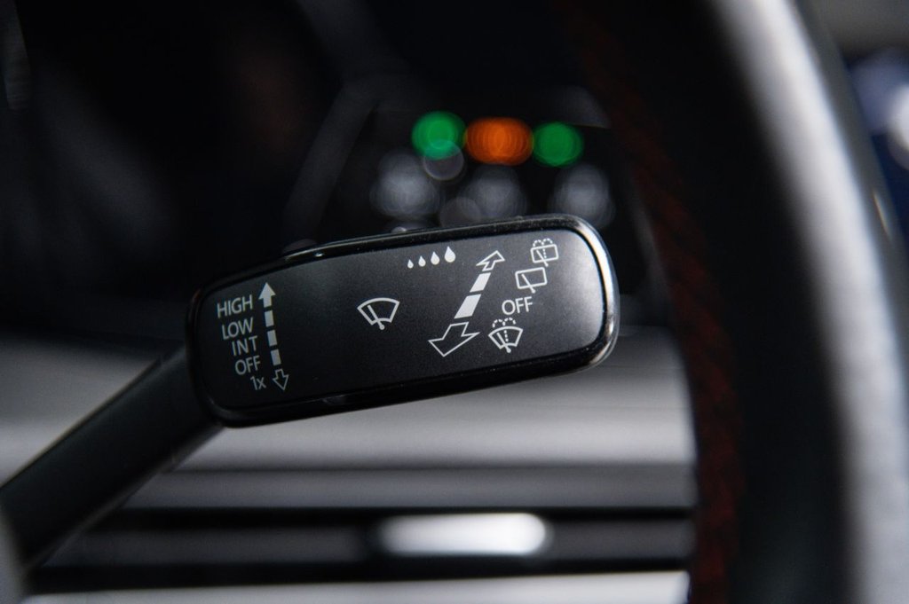 Used Volkswagen Golf 2021 for sale - 76386199: Photo 26