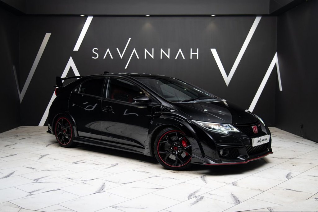 Used Honda Civic 2017 for sale - 76686151: Photo 1