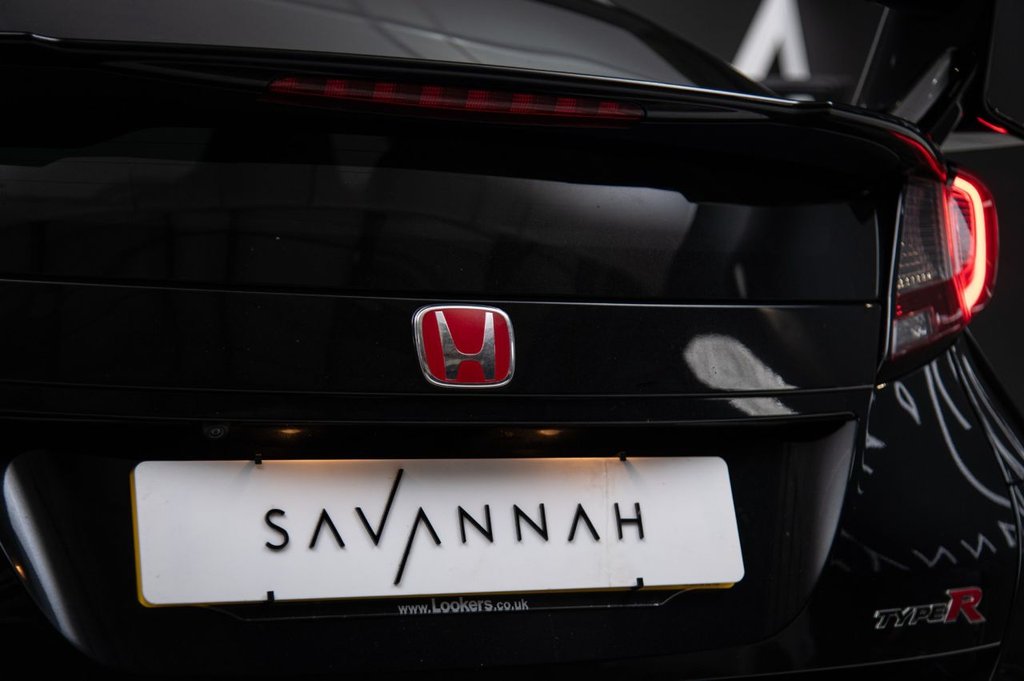 Used Honda Civic 2017 for sale - 76686151: Photo 11